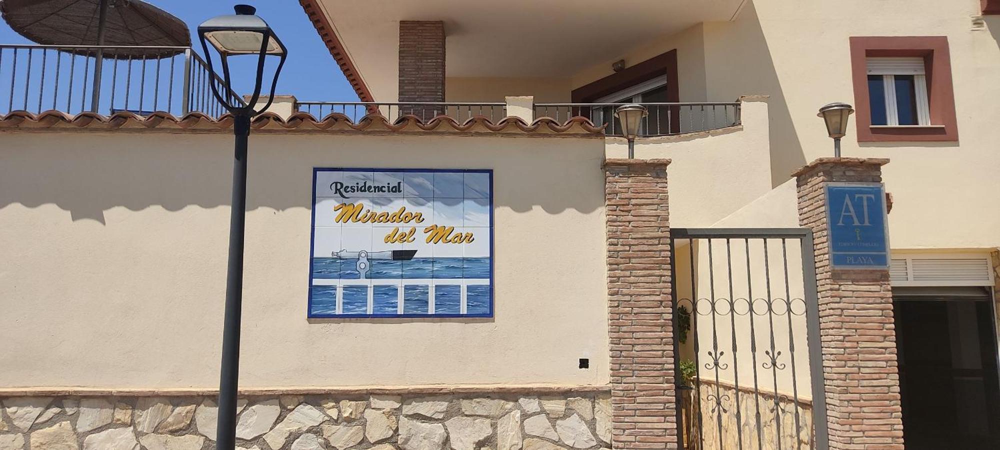 פלומרס Apartamentos Turisticos Mirador Del Mar מראה חיצוני תמונה