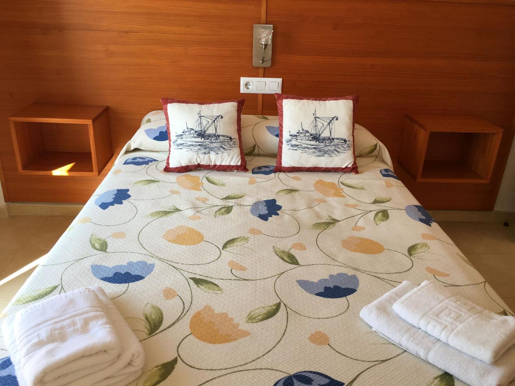פלומרס Apartamentos Turisticos Mirador Del Mar מראה חיצוני תמונה
